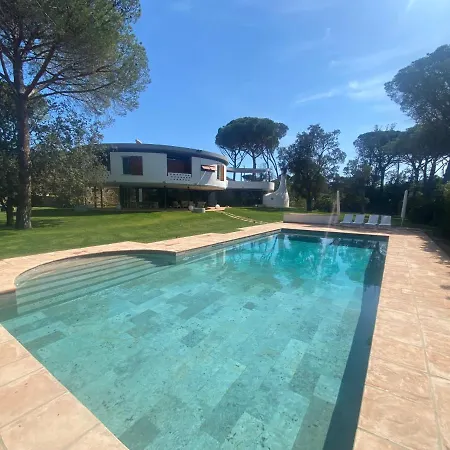 Alilot Villa *